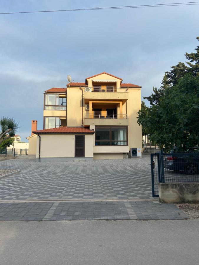 Apartmani Bungic Drage Buitenkant foto